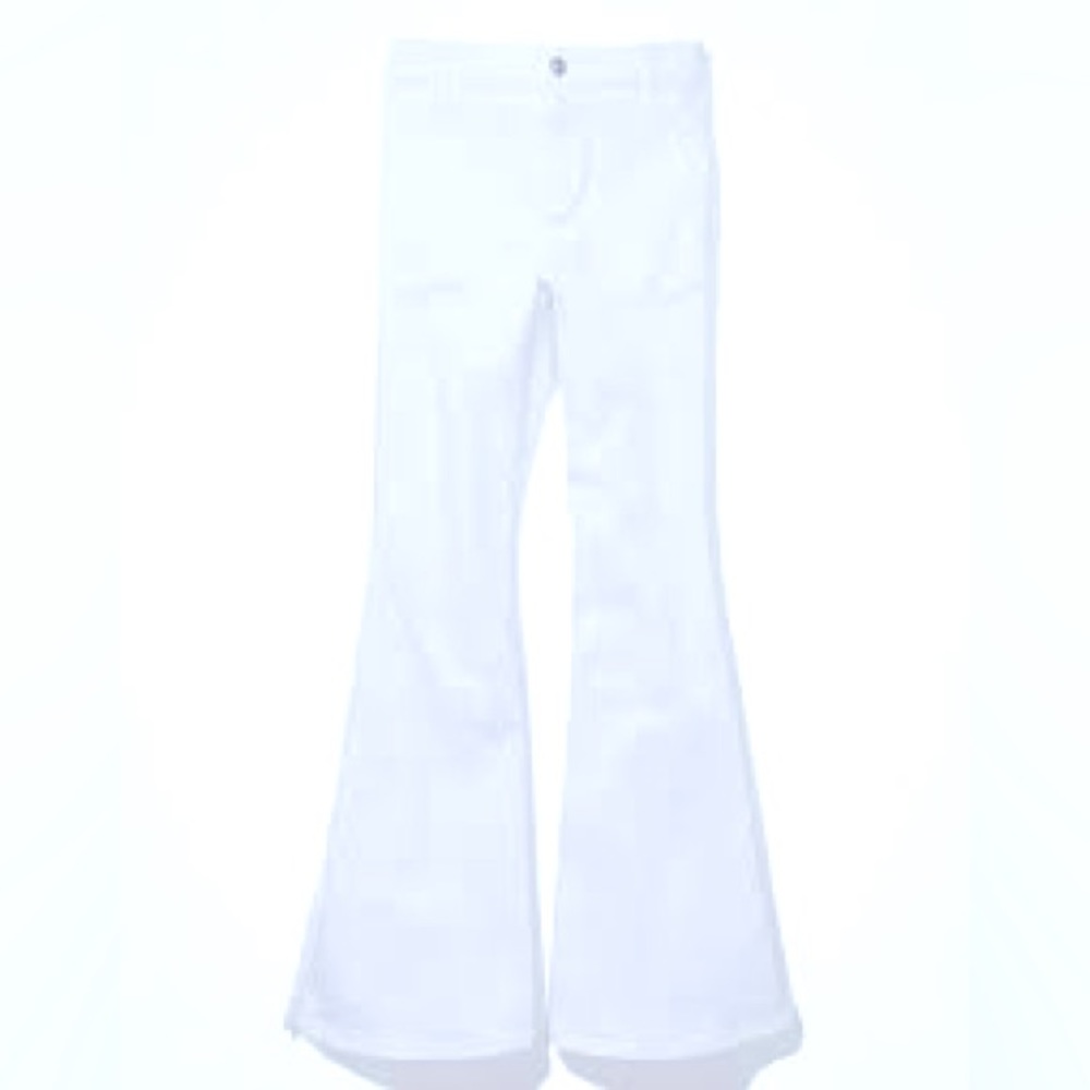🤍🌈American Eagle Festival Flare Next Level Stretch white pants, size 10 short